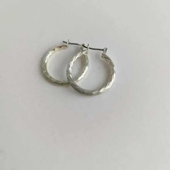 Silver Hoop Rope Earrings - Picture 2 of 2